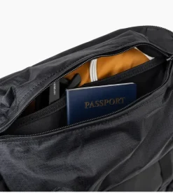 Roark Accomplice Mule 45L Bag Black Best