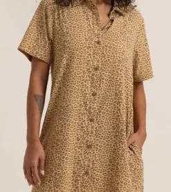 Roark Bless Up Breathable Stretch Dress CaramelLeopard Sale
