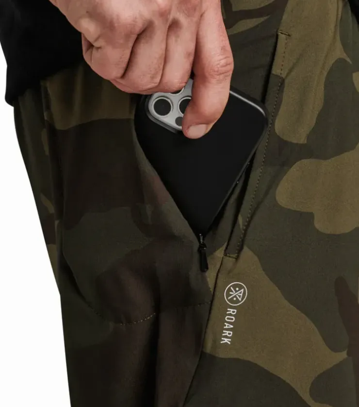 Roark Bommer 2.0 Shorts 7" Camo Hot