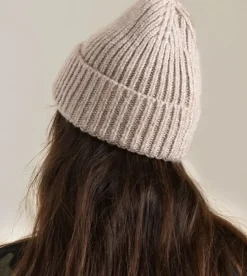 Roark Campfire Beanie ToastedAlmond New