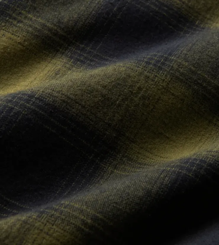 Roark Crossroads Long Sleeve Flannel DarkMilitaryPlaid Online