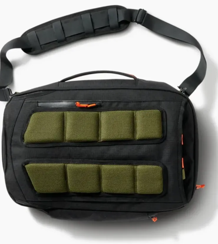 Roark 3-Day Fixer 35L Convertible Bag Black Best
