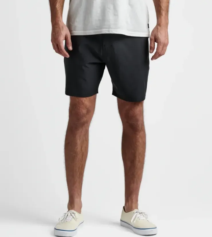 Roark Hybro Hybrid Shorts 17" Black Sale