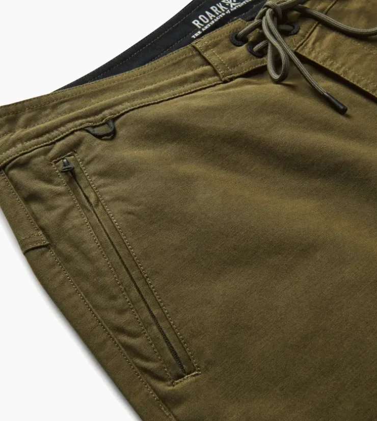 Roark Layover Traveler Shorts 17" Military