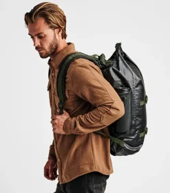 Roark Missing Link 28L Wet/Dry Bag Black Online