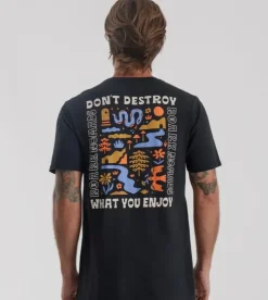 Roark Nomads Premium Tee Black